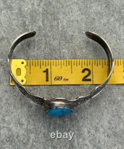 Vintage Native American Navajo Blue Turquoise Sterling silver Bracelet