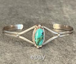 Vintage Native American Navajo JW Signed Turquoise Sterling silver Bracelet