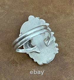 Vintage Native American Navajo Kingman Turquoise Sterling Silver Ring Size 7.75