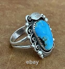 Vintage Native American Navajo Kingman Turquoise Sterling Silver Ring Size 7.75