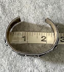 Vintage Native American Navajo L PATON Flowers Leaves Sterling silver Bracelet