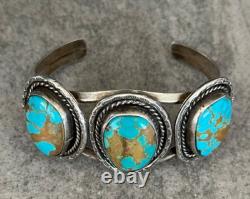 Vintage Native American Navajo NUMBER 8 Turquoise CARINATED Sterling Bracelet