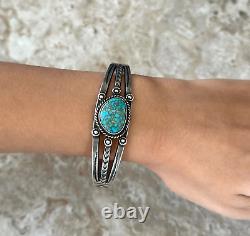 Vintage Native American Navajo Spiderweb Turquoise Sterling Silver bracelet