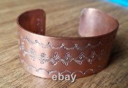 Vintage Native American Navajo Stamped Etched Copper Cuff Bracelet. Jewelry