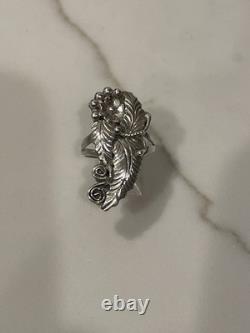 Vintage Native American Navajo Sterling Silver Leaf & Berry Ring Size 7.5