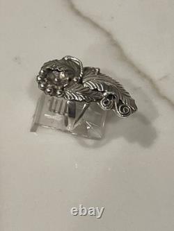 Vintage Native American Navajo Sterling Silver Leaf & Berry Ring Size 7.5