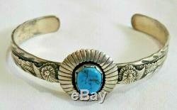 Vintage Native American Navajo Sterling Silver & Turquoise Cuff Bracelet