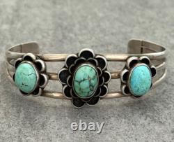 Vintage Native American Navajo Three Turquoise flower SMALL Sterling Bracelet
