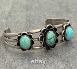 Vintage Native American Navajo Three Turquoise flower SMALL Sterling Bracelet