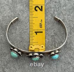Vintage Native American Navajo Three Turquoise flower SMALL Sterling Bracelet
