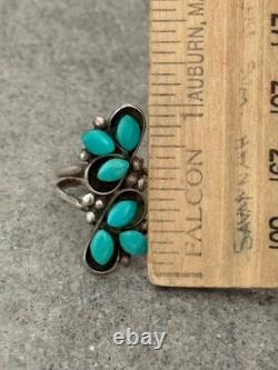 Vintage Native American Navajo Turquoise Cluster Sterling Silver Ring Size 5