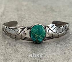 Vintage Native American Navajo Turquoise Feather Sterling silver Cuff Bracelet