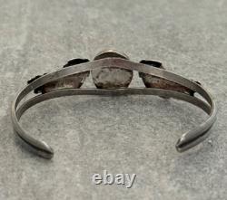 Vintage Native American Navajo Turquoise Feather Sterling silver Cuff Bracelet
