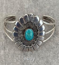 Vintage Native American Navajo Turquoise LARGE CONCHO Sterling Silver Bracelet