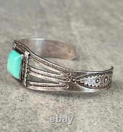 Vintage Native American Navajo Turquoise SQUARE Sterling silver Bracelet Cuff