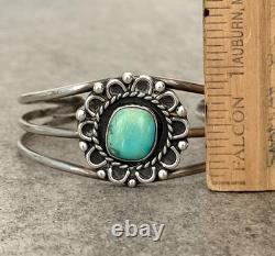 Vintage Native American Navajo Turquoise Sterling Silver Bracelet 6.6 in