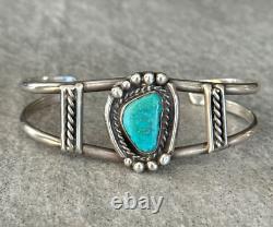 Vintage Native American Navajo Turquoise Sterling silver Bracelet
