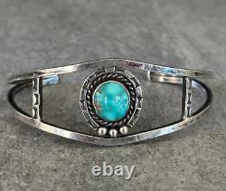Vintage Native American Navajo Turquoise Sterling silver Bracelet
