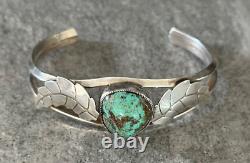 Vintage Native American Navajo Turquoise Sterling silver Bracelet