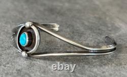Vintage Native American Navajo Turquoise Sterling silver Bracelet