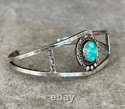 Vintage Native American Navajo Turquoise Sterling silver Bracelet