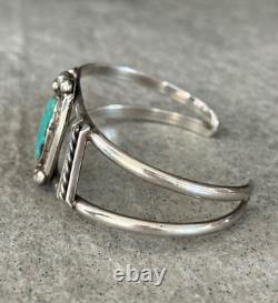 Vintage Native American Navajo Turquoise Sterling silver Bracelet