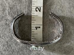 Vintage Native American Navajo Turquoise Sterling silver Bracelet
