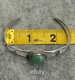 Vintage Native American Navajo Turquoise Sterling silver Bracelet 6.5 in