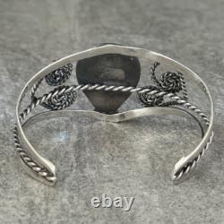 Vintage Native American Navajo Turquoise Sterling silver Bracelet cuff
