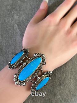 Vintage Native American Navajo Turquoise Sterling silver Bracelet signed