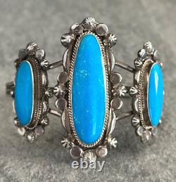 Vintage Native American Navajo Turquoise Sterling silver Bracelet signed