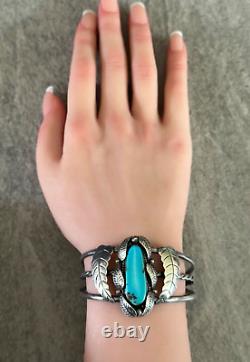 Vintage Native American Navajo Turquoise Sterling silver Cuff Bracelet