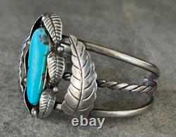 Vintage Native American Navajo Turquoise Sterling silver Cuff Bracelet