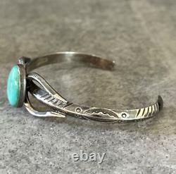 Vintage Native American Navajo Turquoise Sterling silver Knife edge Bracelet