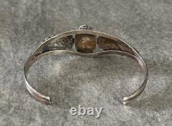 Vintage Native American Navajo light blue Turquoise Sterling silver Bracelet