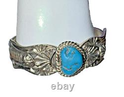 Vintage Native American Navajo made Silver Bracelet Beautiful Turquoise K-Billah
