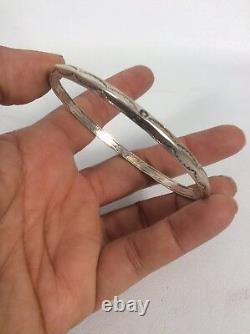 Vintage Native American Navajo sterling Silver Stamp Bangle Bracelet