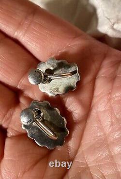 Vintage Native American Navajo sterling silver & fine Coral screw back earrings