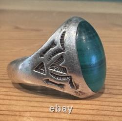 Vintage Native American Silver, Malachite Men's Ring Large, Heavy Size 12