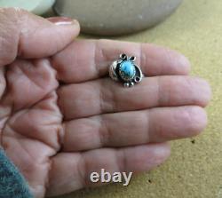 Vintage Native American Squash Blossom Sterling Silver Turquoise Ring 5.25 #111