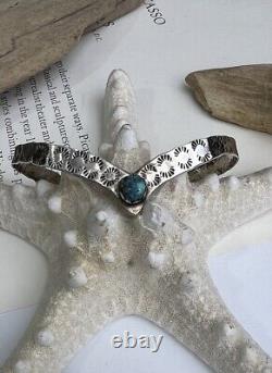 Vintage Native American Sterling Cuff Bracelet Blue Turquoise Heart Jewelry