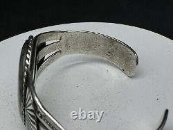 Vintage Native American Sterling Silver Agate Cuff Bracelet