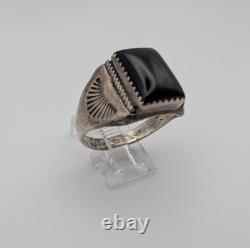 Vintage Native American Sterling Silver Black Onyx Ring Size 11.5 Unsigned Vintage Native American Sterling Silver Black Onyx Ring Size 11.5 Unsigned