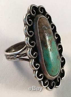 Vintage Native American Unsigned Sterling Silver & Turquoise Ring Sz 5