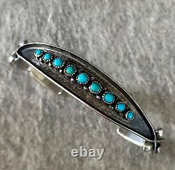 Vintage Native American Zuni Turquoise Sterling silver Bracelet SIGNED