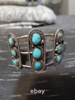Vintage Navaho Kingman Tourquoise Cuff Bracelet. Marked Sterling Silver Cir 1970