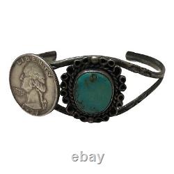 Vintage Navajo. 925 Sterling Silver & Turquoise Native American Cuff Bracelet