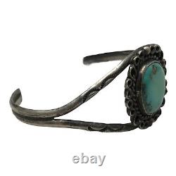 Vintage Navajo. 925 Sterling Silver & Turquoise Native American Cuff Bracelet