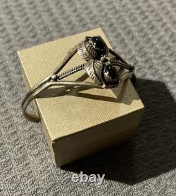 Vintage Navajo Black Onyx Twisted Detail Sterling Silver Cuff Bracelet! MZZ8