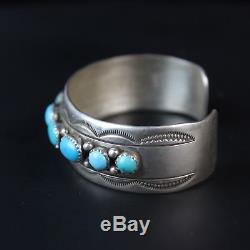 Vintage Navajo Blue Turquoise Sterling Silver. 925 stampwork bracelet jewelry